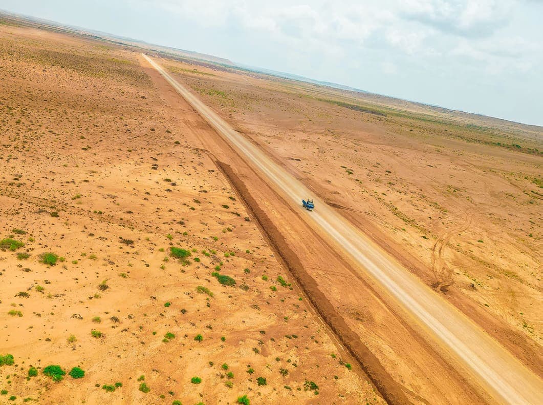 The completed Hoodaale gravel road from the air